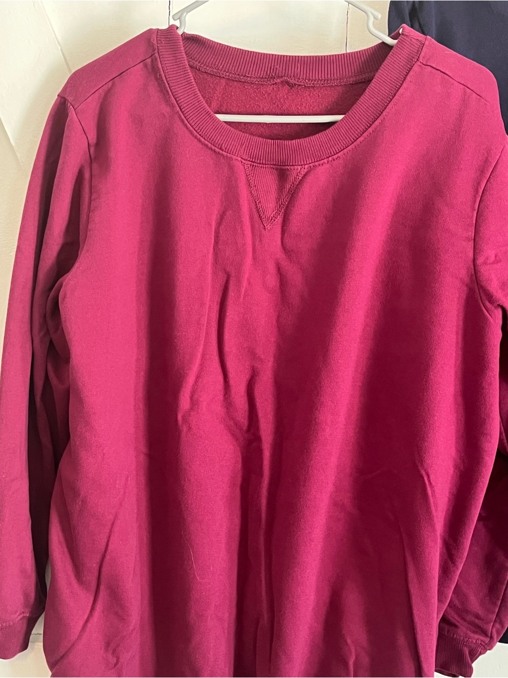 Sweatshirt bundle - Picture 2 of 5